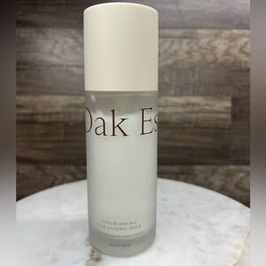 Oak Essentials Nourishing Cleansing Milk 150ml / 5fl oz Bottle
